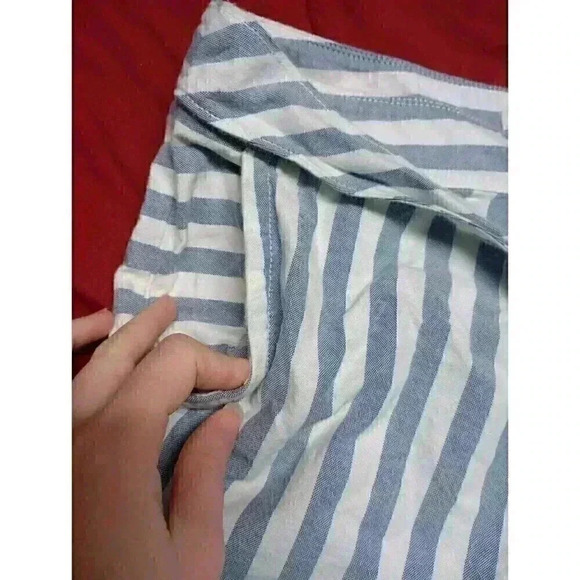 Vineyard Vines Skort Size 2 White Blue Stripes Tie In Front Beach Summertime - Picture 5 of 9